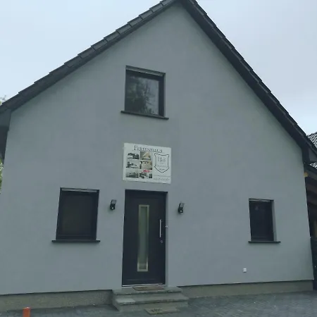 Ferienhaeuser Hof Von Oldenburg *