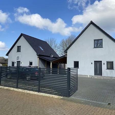 Dom wakacyjny Ferienhaeuser Hof Von Oldenburg